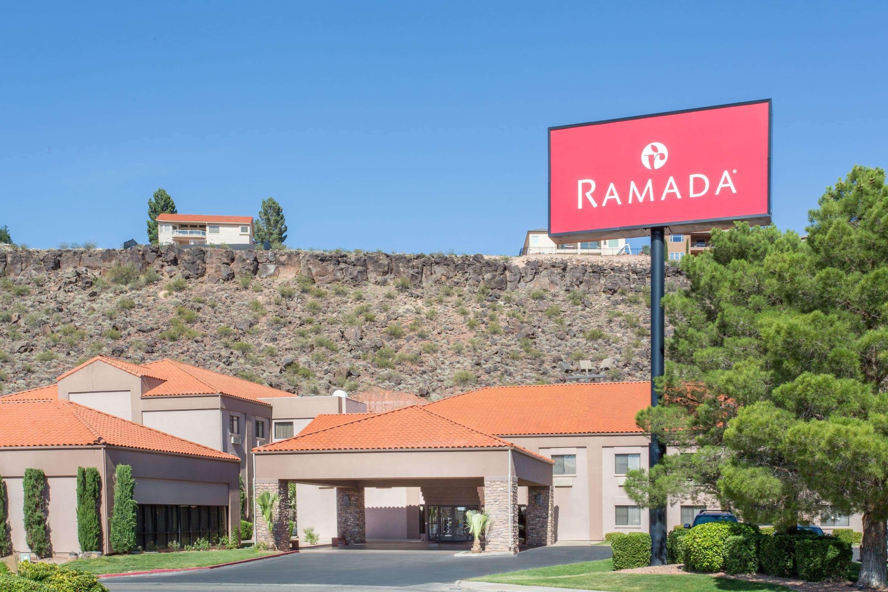 Ramada By Wyndham St George Hotel St. George Buitenkant foto